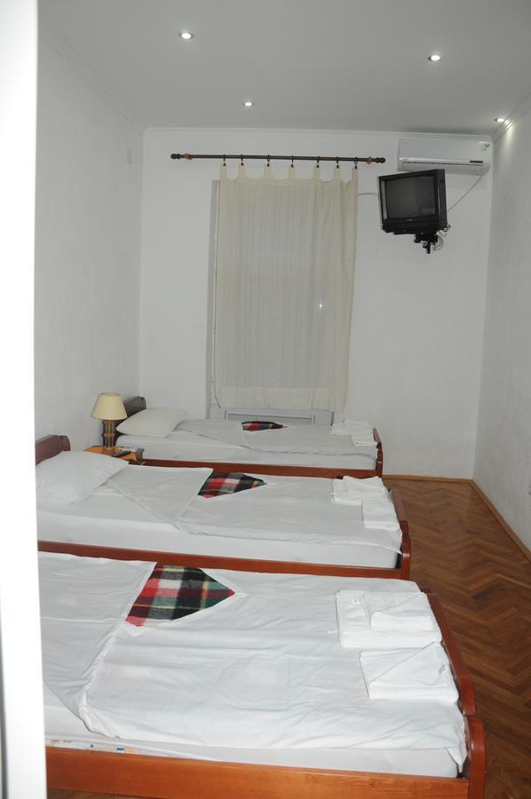 Holiday Han Gevgelija Exteriör bild
